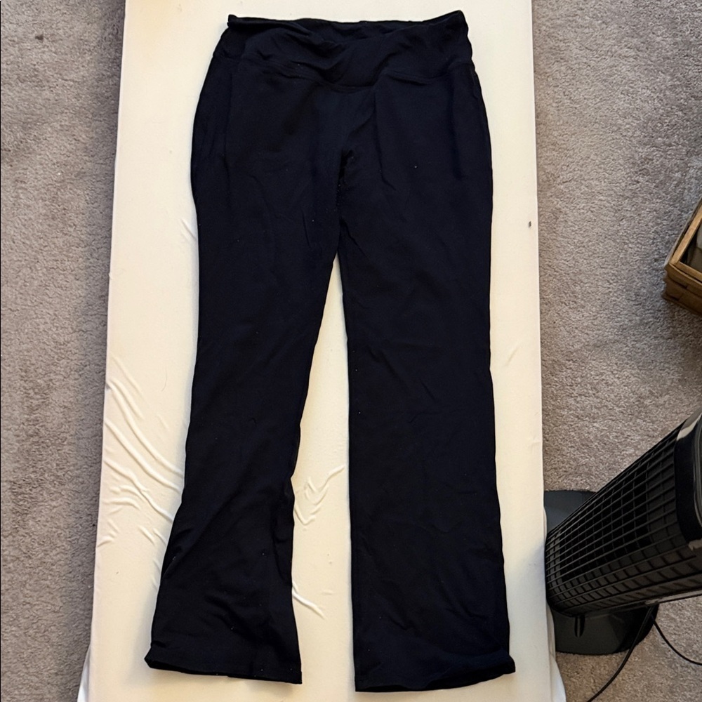 Black Wide-Leg Stretchy Pants
